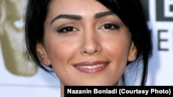 نازنین بنیادی بازیگر و فعال حقوق بشر است