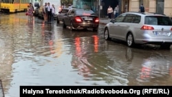 Напередодні Львів і область накрила потужна злива (фото ілюстративне)