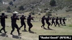 В учебном центре проходят антитеррористические учения бойцов спецпоздразделения милиции