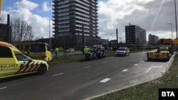 Медики і поліцейські на місці стрілянини в Утрехті, 18 березня 2019 року