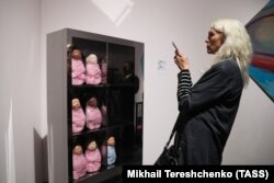 Инсталляция Халлы бинт Халид "Торговый автомат"