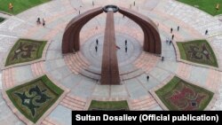 Майдони Ғалаба дар Бишкек. Рӯзи 9 майи соли 2020