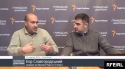 Кандидат у депутати від ВО «Свобода» Ігор Славгородський і журналіст Радіо Свобода Дмитро Шурхало