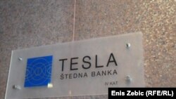 Tesla banka na zagrebačkom Kennedyjevom trgu