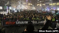 Protestçiler. Belgrad, 15-nji dekabr, 2018. Arhiw suraty