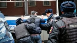 Неделя двух революций