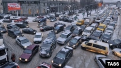 A Moscow traffic jam (file photo)