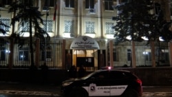 Իրանցի ցուցարարները Երևանում չեն կարողանում ցույց անել դեսպանատան շենքի մոտ