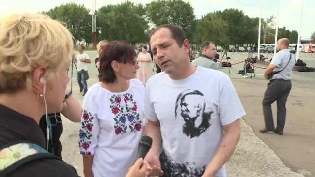 Обмен: комментарии освобожденных украинцев (видео) Обмен: комментарии освобожденных украинцев (видео)
