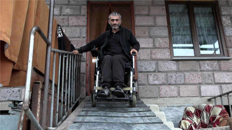 «Չեմ թողել, որ ինձ խղճան». վանաձորցի Քաջիկ Ղևոնդյանի պայքարը հանուն ոտքի կանգնելու և ընդդեմ բյուրոկրատիայի