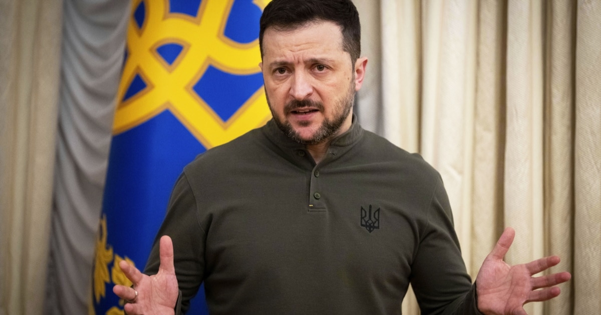 Зеленський запровадив нові санкції проти пропагандистів та «тіньового флоту» РФ Зеленський запровадив нові санкції проти пропагандистів та «тіньового флоту» РФ