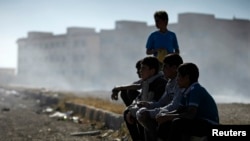 Grupa dječaka u Siriji