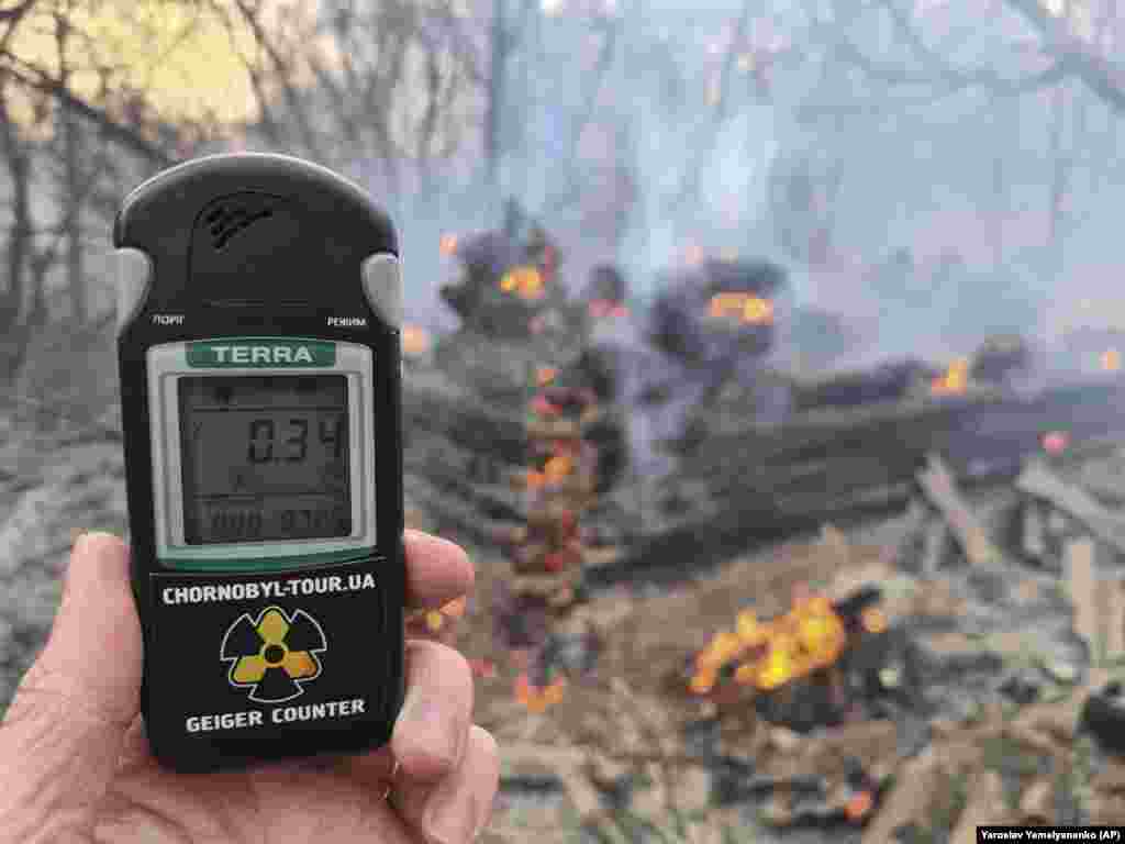 A Geiger counter showed an increase in radiation levels near the village of Volodymyrivka in the exclusion zone around Chernobyl on April 5.