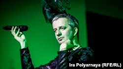 Константин Богомолов