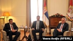 Sve češće u istom kadru: Dodik, Vučić i Nikolić