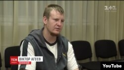 Виктор Агеев во время интервью телеканалу 1+1