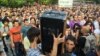 Десятки тысяч протестующих на проспекте Барграмяна, воскресенье, 28 июня