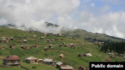 Высокогорное село Бешуми