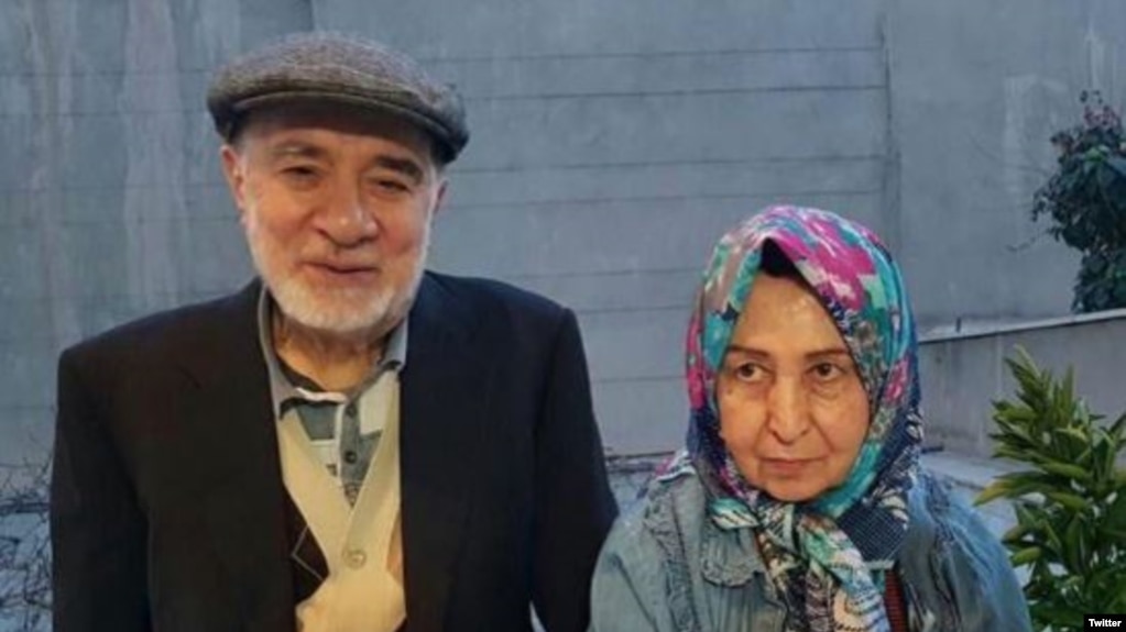 IRAN -- A new photo of two prominent Iranian opposition figures â Mir Hossein Musavi and his wife, Zahra Rahnavard -- who have been held under house arrest for the past eight years, has emerged on social media. 