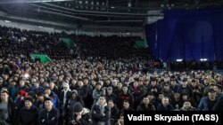 Yakutskda qanunsuz miqrasiyaya etiraz edirlər