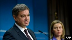 Денис Звіздіч (л) і Федеріка Моґеріні