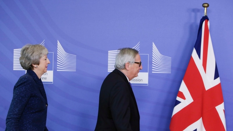 May ponovo u Briselu pregovara sa Junckerom