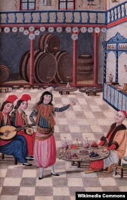 تصویری از یک رقاص زنانه‌پوش مرد در دوران عثمانی که به ترکی به آنها «کوچک» گفته می‌شد. کتاب حُبه‌نامه.