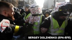 Під час сутичок учасників акції, яку проводила партія «Національний корпус», із правоохоронцями. Київ, 9 березня 2019 року