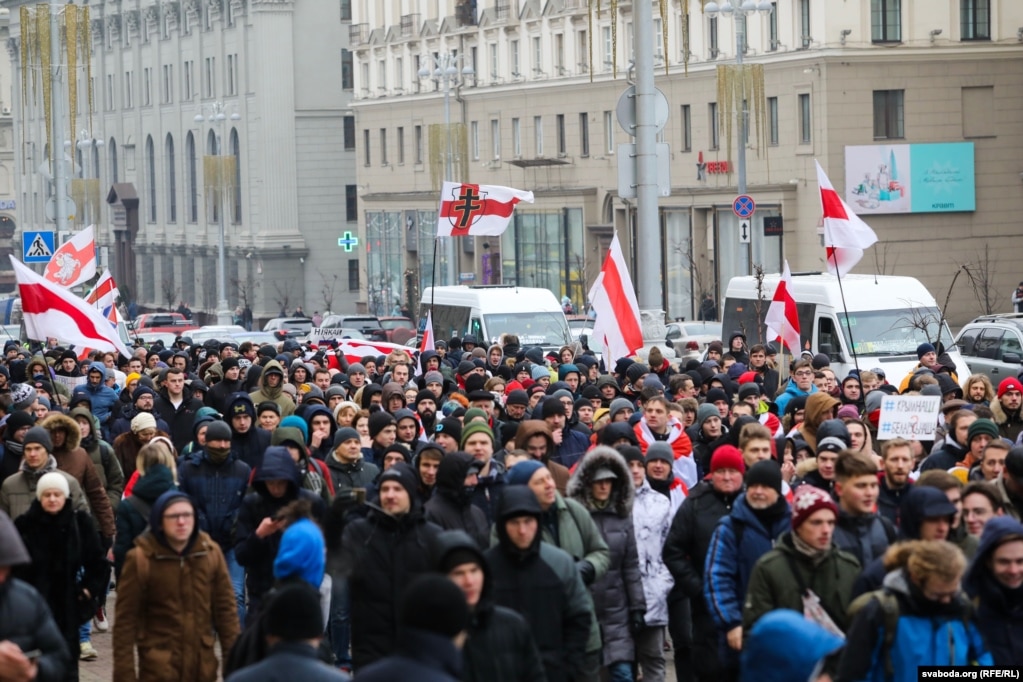 Протести у Мінську проти інтеграції з Росією (фото, відео, прямий ефір)