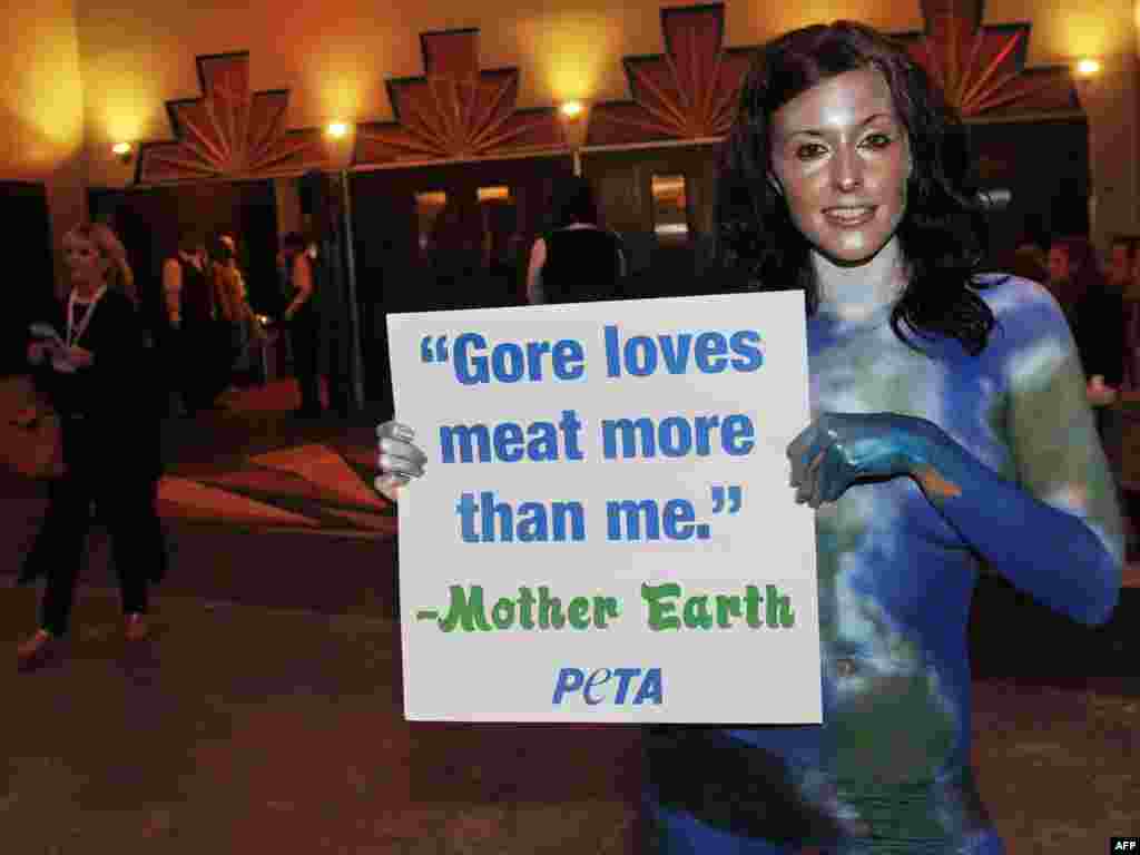 Амэрыканская змагарка за правы жывёлаў заклікае былога віцэ-прэзыдэнта ЗША Эла Гора адмовіцца ад мяса