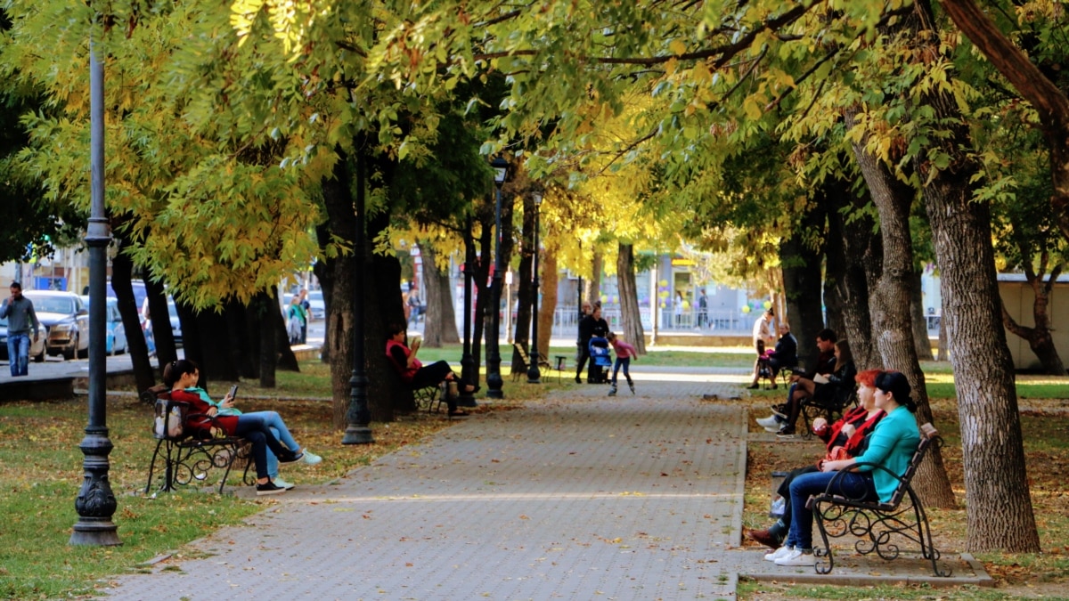 Погода в крыму в симферопольском. Синоптик молодежное на 10 дней Симферополь.