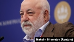 Russian billionaire Viktor Vekselberg (file photo)