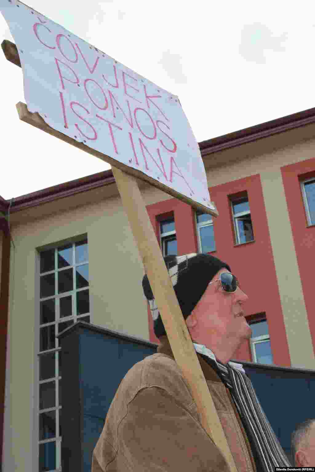 Protesti u Bihaću