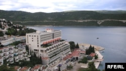 Neum