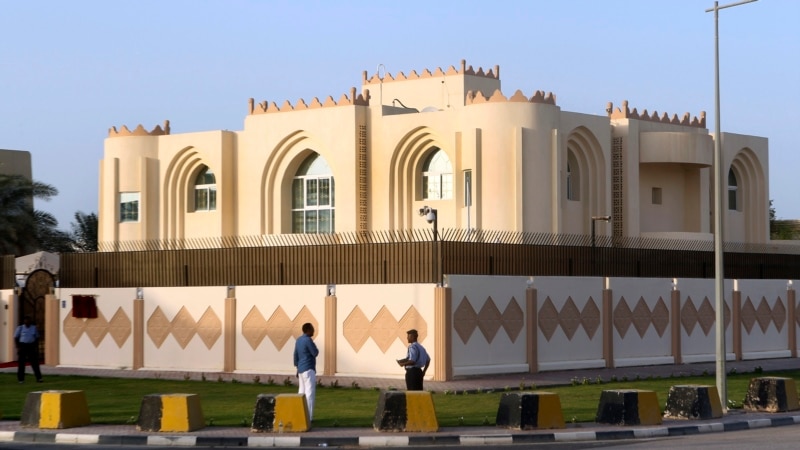 قطر کې جګپوړو امریکايي او طالب چارواکو لیدلي