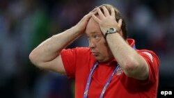 Russian national soccer team coach Leonid Slutsky reacts during the UEFA EURO 2016 group match between Russia and Slovakia at Stade Pierre Mauroy in Lille, France, on June 15.