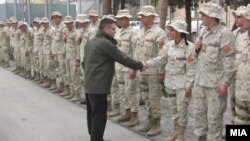 Министерот за одбрана Фатмир Бесими денеска пристигна во посета на контингентот на Армијата на Република Македонија, кој е дел од силите на ИСАФ во Кабул, Авганистан.