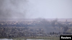 از انفجارهای قبلی در منطقه دیرالزور سوریه