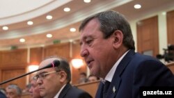 Рахманбек Усманов.