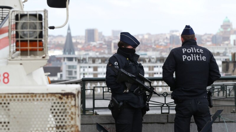 Belgjika arreston 13 persona për terrorizëm