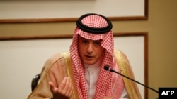 عادل الجبیر وزیر خارجۀ عربستان سعودی: هدف ریاض این است که منشأ حمله معلوم شود.