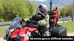 Спасатель на мотоцикле «Карасир»