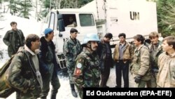 Военные из Нидерландов в Боснии в марте 1994 года