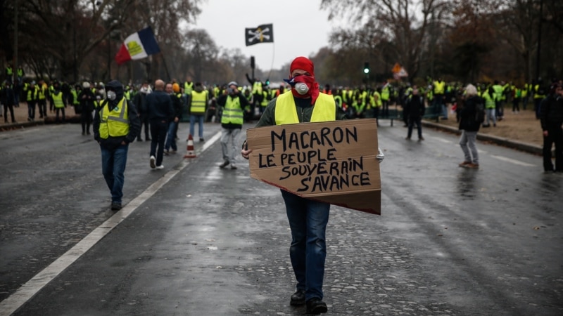 Париз се подготвува за нови протести