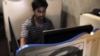 U internet kafeima u Pakistanu istaknuti su upečatljivi natpisi o novouvedenoj zabrani