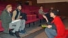 Тимур Бонданк (второй слева) репетирует со студентами спектакль «Человек-подушка» в Республиканском немецком драматическом театре. Алматы, 16 ноября 2018 года.