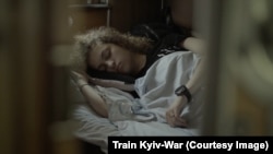Кадр з фільму «Поїзд «Київ-Війна»
