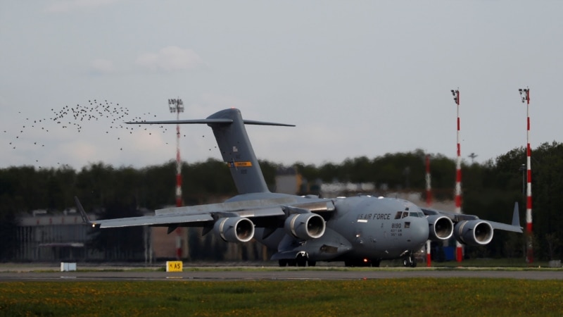 U.S. Says Military Plane With Ventilator Shipment Arrives In Moscow