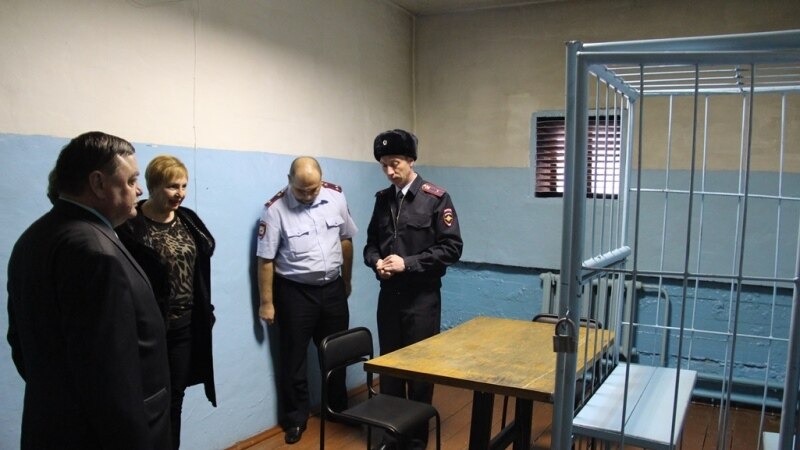 В изоляторе Нальчика собираются тратить на питание одного задержанного в день по 700 рублей