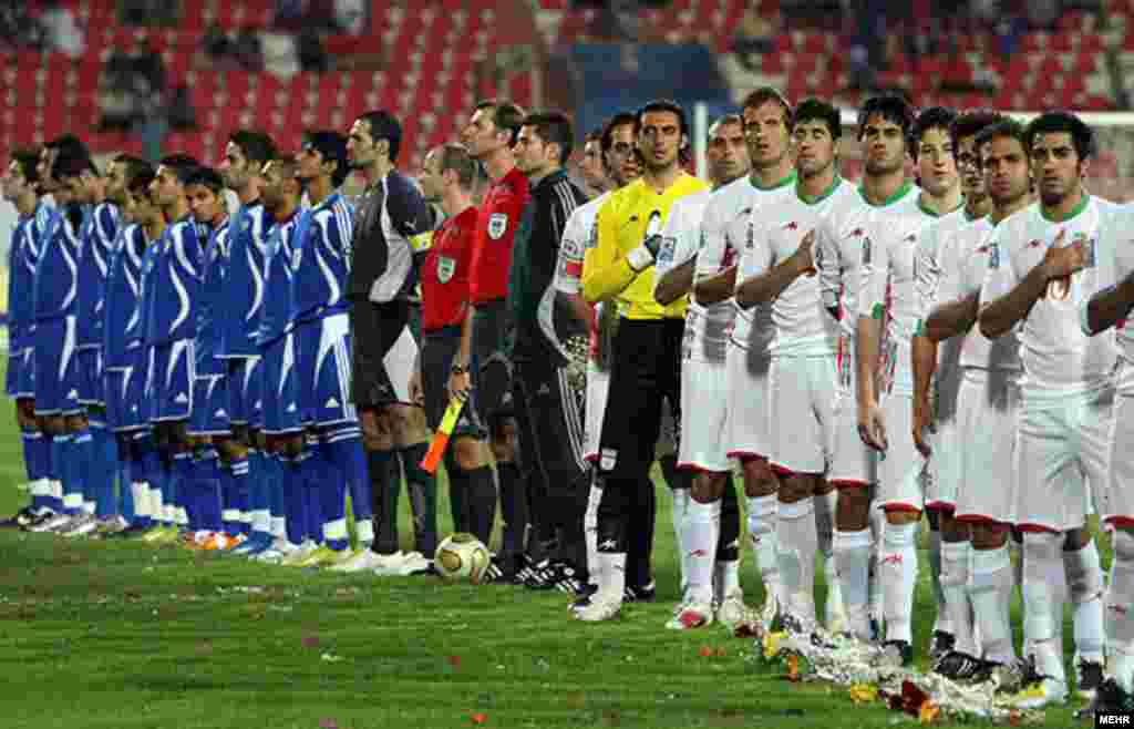 تیم فوتبال ایران و امارات چهارشنبه شب در کویت به مصاف هم رفتند. عکس ها از خبرگزاری مهر